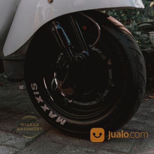 Vespa PTS 100 Plat AB