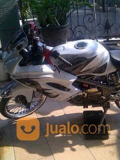 Kawasaki Ninja RR 150 Warna Putih