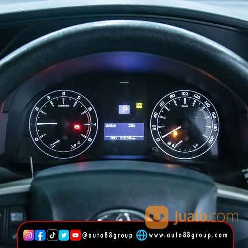 PROMO DP 25 JUTA TOYOTA INNOVA REBORN (DARK GRAY MICA METALLIC) TYPE G 2.0CC A/T (2017)