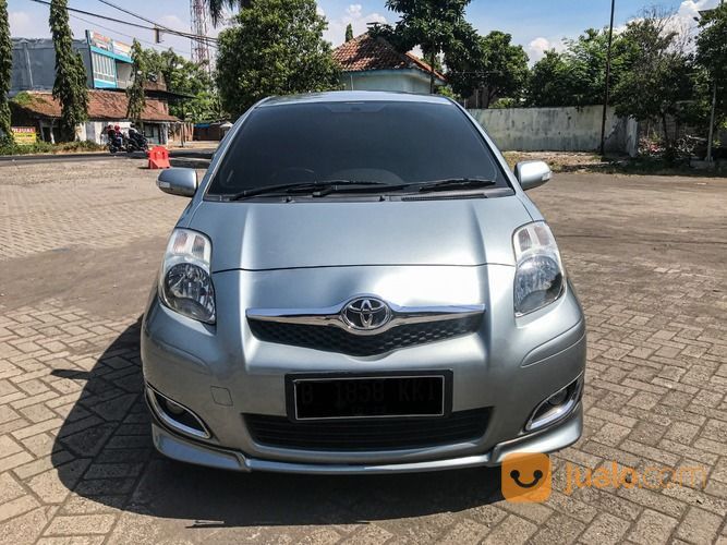 Toyota Yaris Tipe S (Tipe Tinggi) Manual 2011 Barang Istimewa