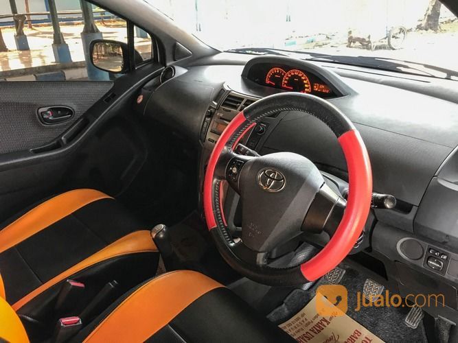 Toyota Yaris Tipe S (Tipe Tinggi) Manual 2011 Barang Istimewa