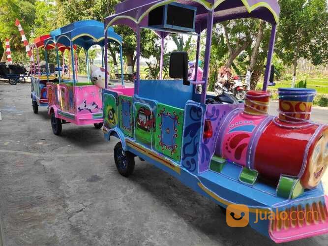 Odong Kereta Motor Lokomotif Thomas Bergambar Kartun