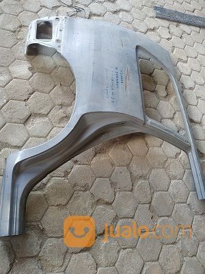 Plat Panel Quarter Toyota Inova Tahun 2012 Sebelah Kanan