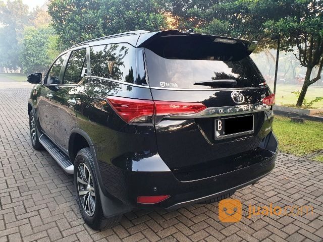 Toyota Fortuner SRZ 2.7 Bensin Th 2016 Antik Km 27rb Tangan 1