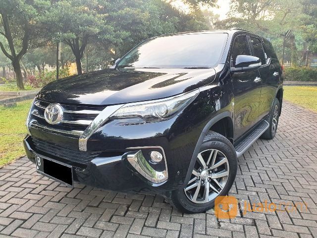 Toyota Fortuner SRZ 2.7 Bensin Th 2016 Antik Km 27rb Tangan 1
