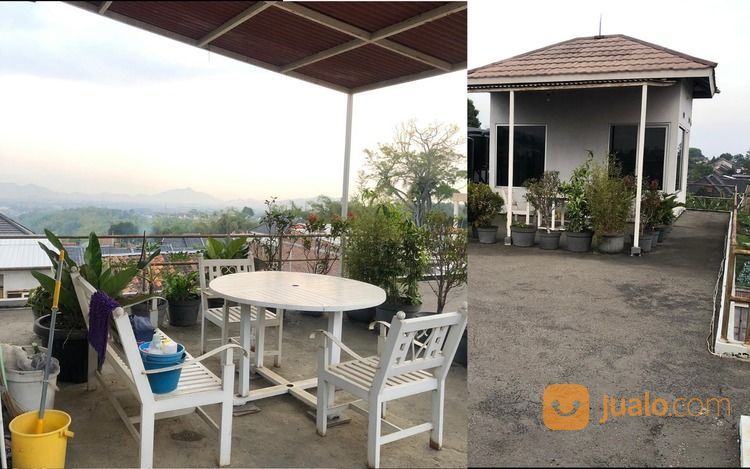 BANGUNAN RUMAH KOSAN DI BANDUNG