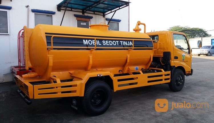 TANGKI TINJA TRUK HISAP TINJA TRUK HISAP LIMBAH MINYAK TRUK HISAP LIMBAH LUMPUR TRUK TANGKI VACUMM