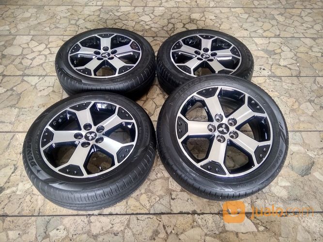 Velg Mobil Ori Mitsubishi Xpander Cross Ring 17 Lebar 6,5 Pcd 5x114