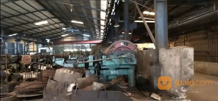 Pabrik Besi Baja Wringinanom Gresik Jawa Timur - Strategis Lokasi