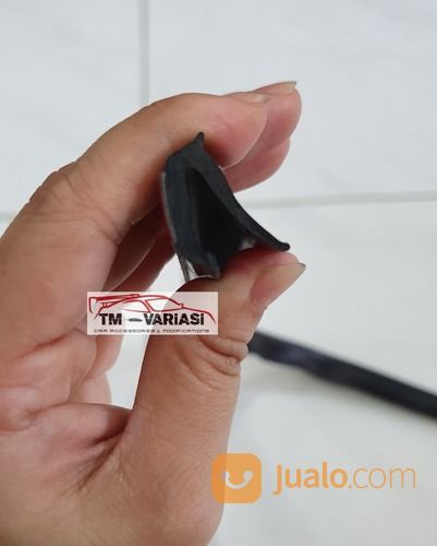 Original ORI Karet Kap Mesin Daihatsu Taft GT Rocky Hilene Feroza