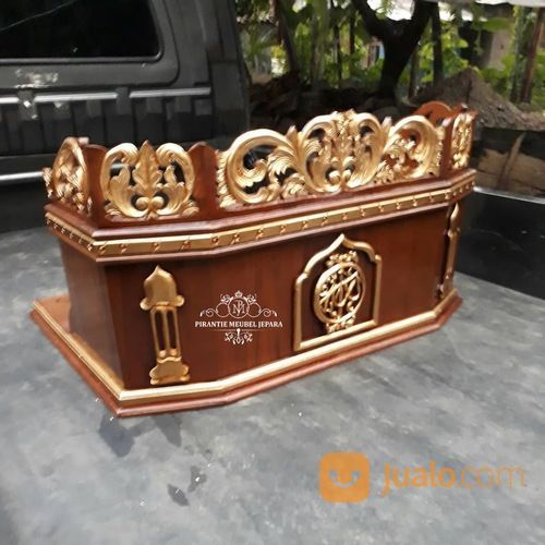 Mimbar Meja Majelis Salina