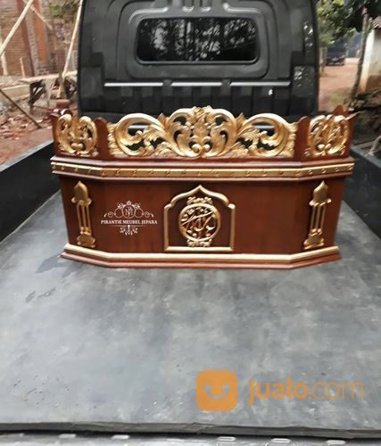 Mimbar Meja Majelis Salina