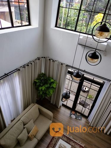Rumah Baru, Mewah 2lt Konsep Mezzanine Di Jagakarsa Jaksel