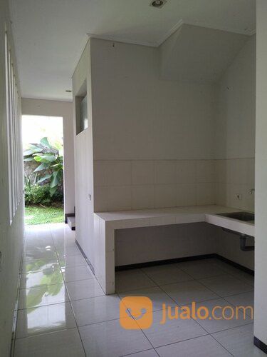 Rumah 4 KT Di Cluster Plaza Golf Asri, Araya, Malang