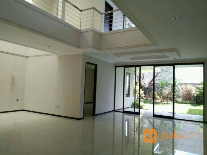 Rumah 4 KT Di Cluster Plaza Golf Asri, Araya, Malang
