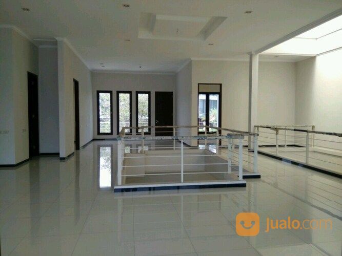 Rumah 4 KT Di Cluster Plaza Golf Asri, Araya, Malang