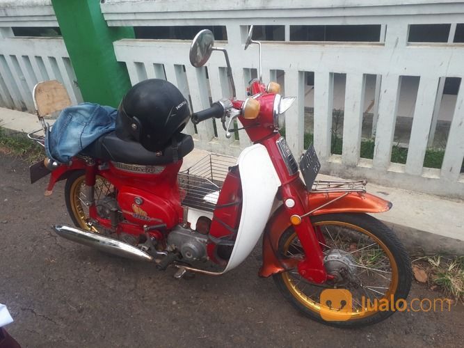 Honda C70 Tahun 1974