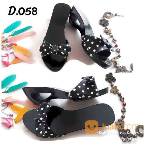 Sandal Kelom Geulis Terbaru / Kelom Geulis Polkadot