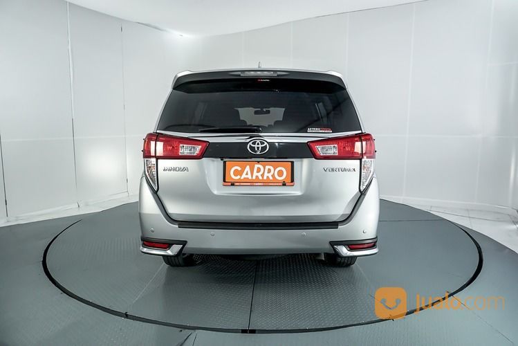 Toyota Innova 2.4 Venturer AT 2019 Silver