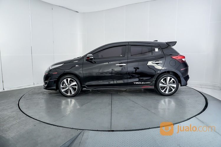 Toyota Yaris S TRD Sportivo AT 2019 Hitam
