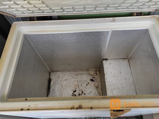 Freezer Box 200 Liter Normal Siap Pakai