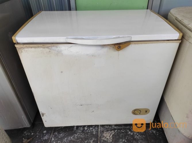 Freezer Box 200 Liter Normal Siap Pakai