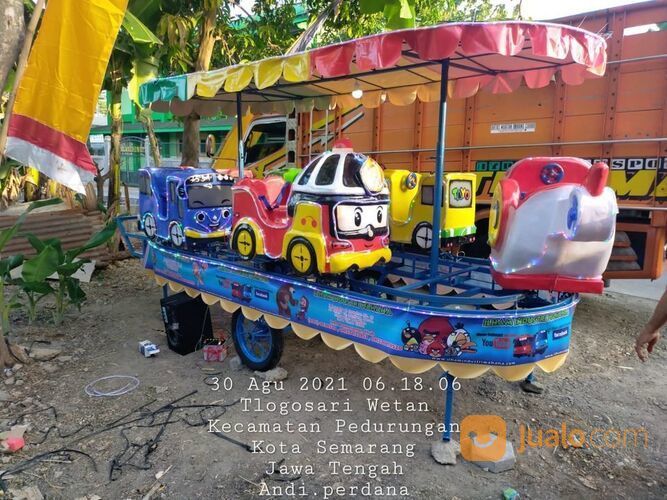 Odong Odong Mobil Klasik Kereta Panggung