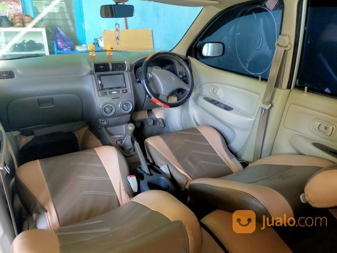 Xenia Li 2009 Mojokerto