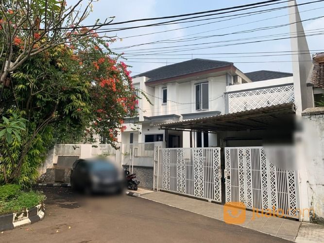 RUMAH MEWAH SANGAT LUAS Ada Kolam Renangnya Di Cilandak