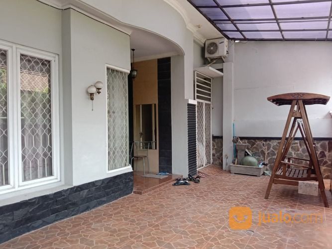 Rumah Semi Furnished Di Griya Bintara Indah Bekasi