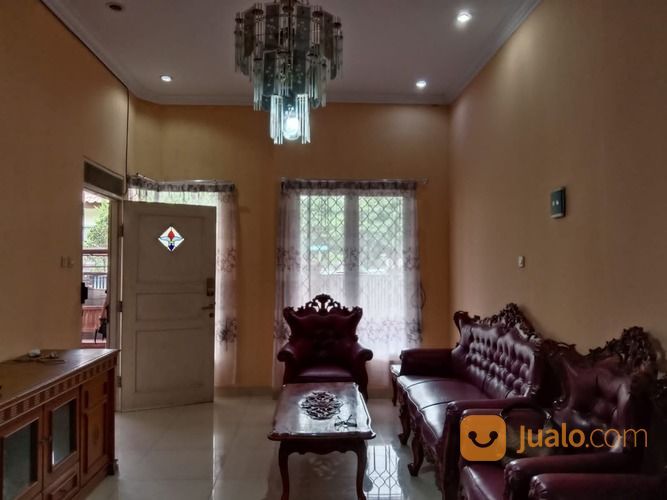 Rumah Semi Furnished Di Griya Bintara Indah Bekasi