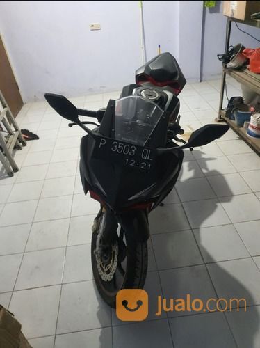 HONDA CBR 250 RR LOW KILOMETER