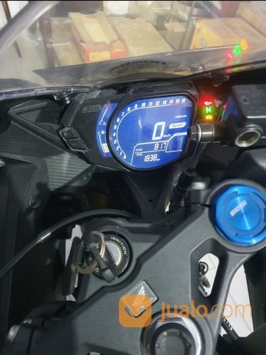 HONDA CBR 250 RR LOW KILOMETER