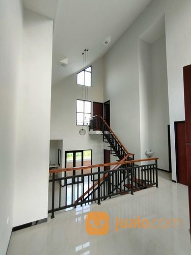 PERUMAHAN MEWAH SKY MANSION HORIZON VIEW PEGUNUNGAN DI KOTA SEMARANG
