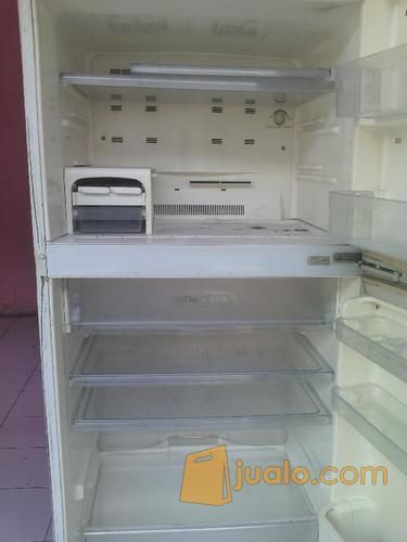 KULKAS SHARP 2 PINTU