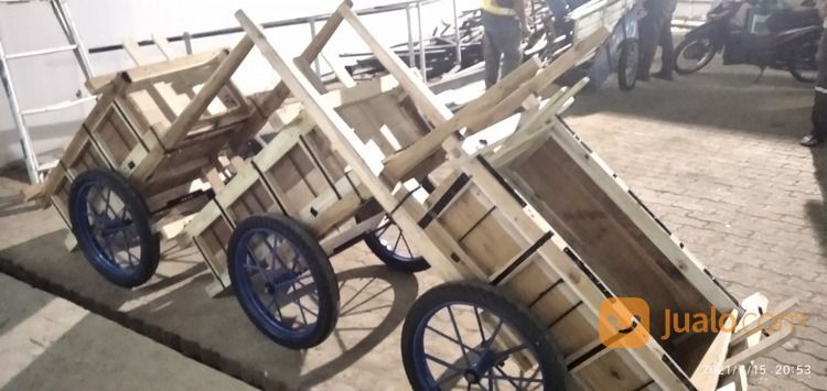Gerobak Pasir Kayu Serbaguna