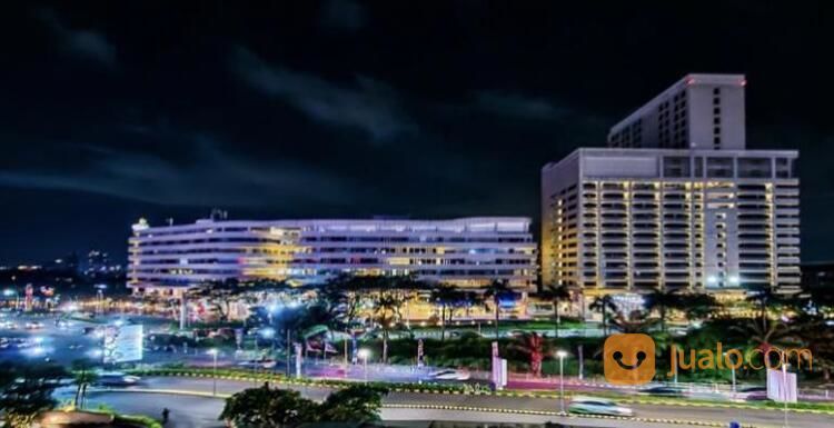 SPAZIO TOWER MODERN INOVATIF OFFICE