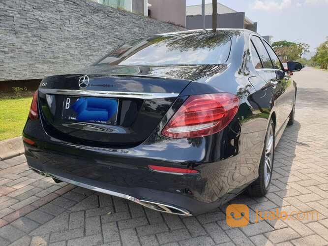 Mercedes Benz E350 EQ Boost AMG 2019 Perfect Condition