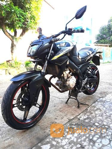 Yamaha Vixion 2014 . Pajak Hidup Panjang..Surat2 Lengkap. Siap Jalan.