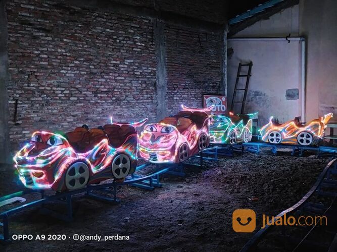 Odong Odong Komedi Putar Safari Gerobak Badut - Mandi Bola Portable