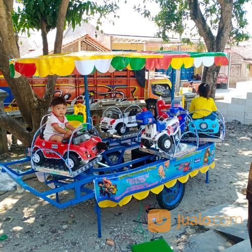 Komedi Putar Pancingan Elektrik Odong Odong Kereta Panggung