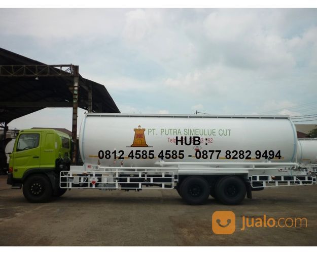 Truk Tangki Hi Blow Truk Tangki Vakum Truk Tangki CPO