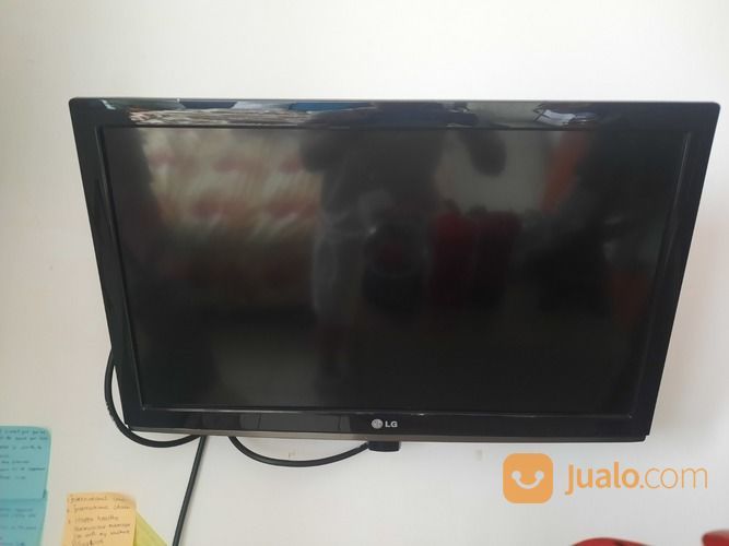Monitor LG 22 Inch Free Bracket Tv Bekas Murah