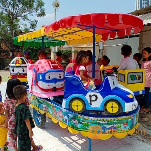 Odong Odong Kereta Panggung Roboccar Tayo