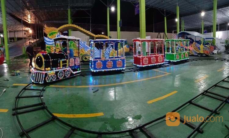 Odong Odong Komedi Putar Gerobak Badut - Kereta Lantai Mall