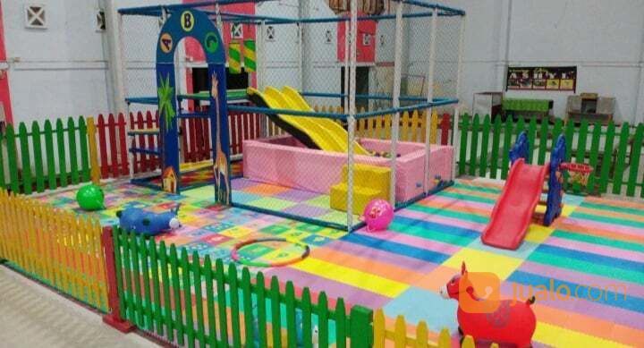 Playground Indoor Mandi Bola Odong Odong Kereta Panggung Lantai