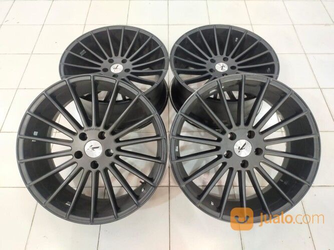 BURSA VELG SECOND MODEL HAMMAN RING 20 3 Orang Melihat Barang Ini