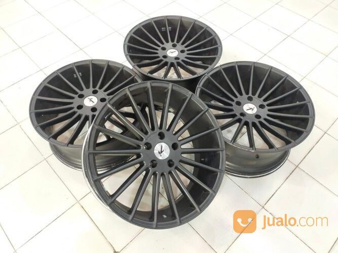 BURSA VELG SECOND MODEL HAMMAN RING 20 3 Orang Melihat Barang Ini