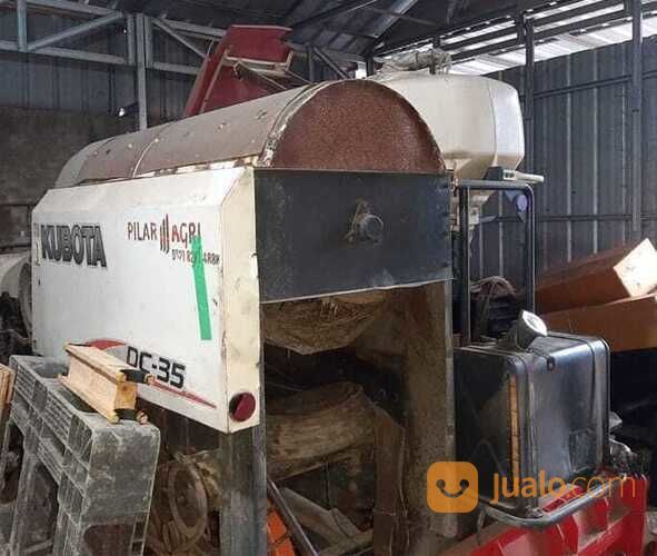 Combine Harvester Kubota DC-35