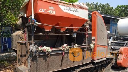 Combine Harvester Kubota DC-93